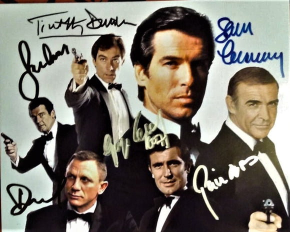 007 JAMES BOND CAST signed autographed photo 4 members COA Hologram